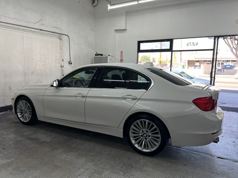 Used 2014 BMW 328i image 2