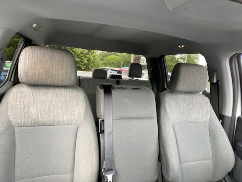 Used 2022 Ford F150 XLT image 19
