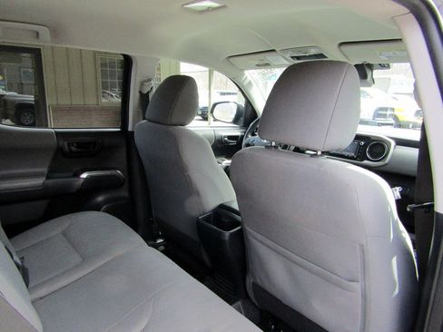 Used 2018 Toyota Tacoma SR5 image 23