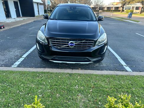 Used 2015 Volvo XC60 T5 image 3