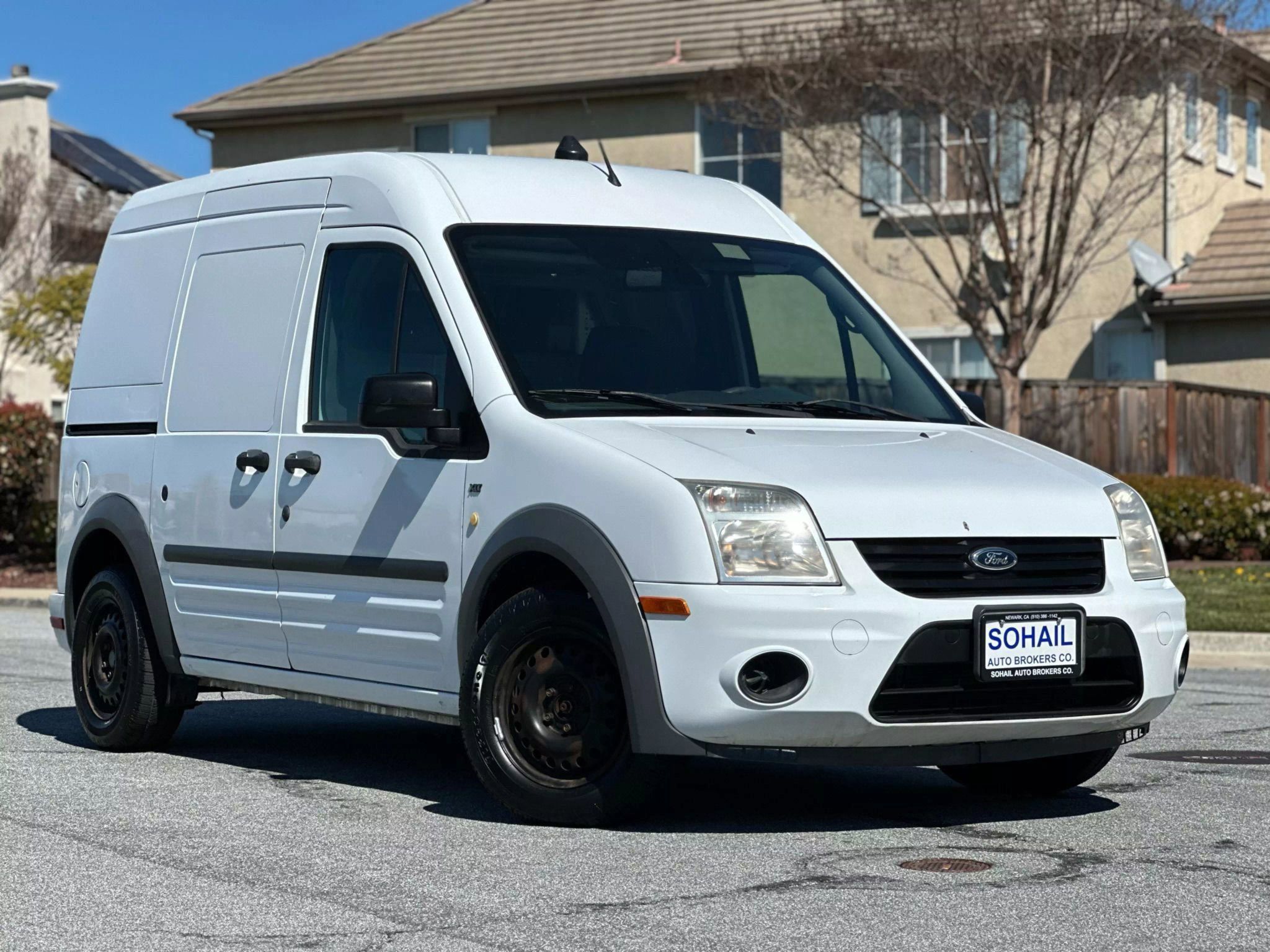 Used 2013 Ford Transit Connect XLT FWD image 1