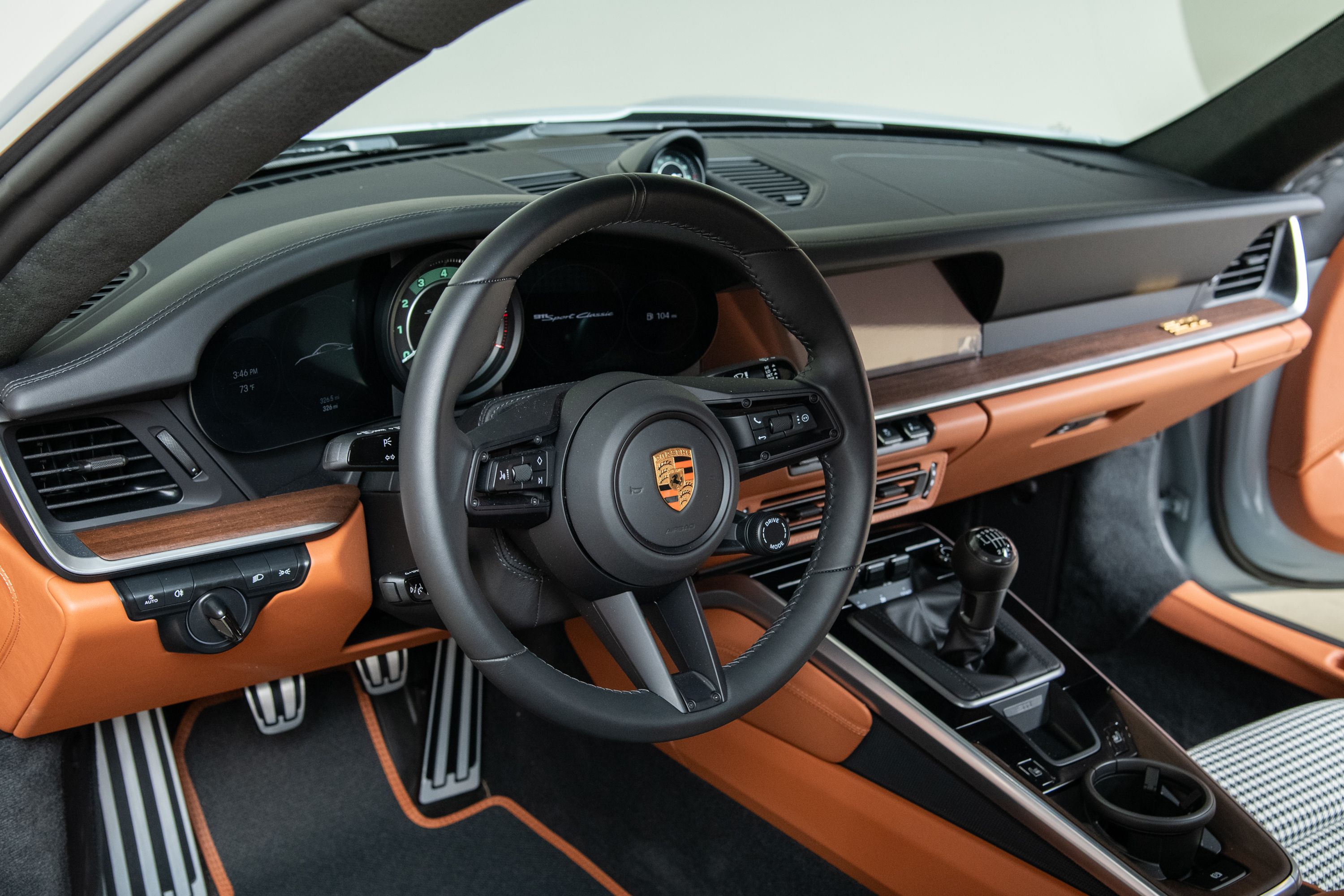 Used 2023 Porsche 911 Sport Classic Coupe RWD image 18