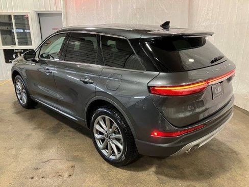 Used 2020 Lincoln Corsair image 3