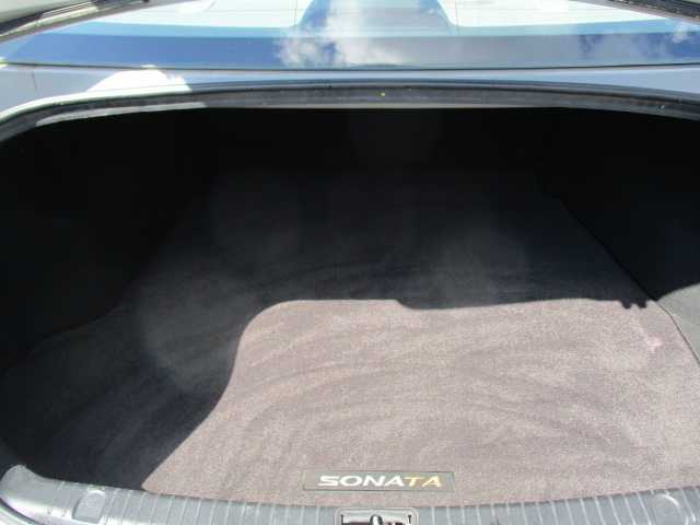 Used 2010 Hyundai Sonata GLS FWD image 44
