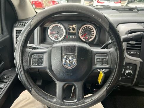 Used 2016 RAM 2500 4x4 Crew Cab ST image 10