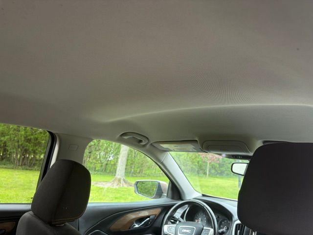 Used 2018 GMC Terrain AWD SLE image 14