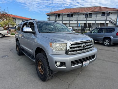 Used 2012 Toyota Sequoia Platinum image 13