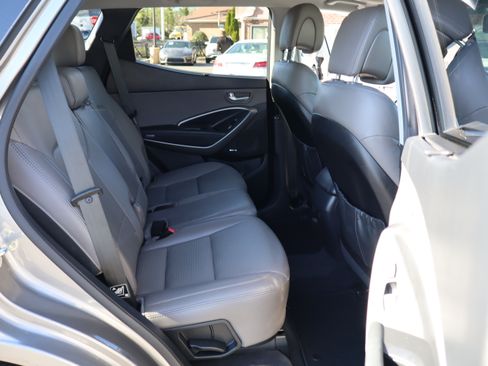 Used 2015 Hyundai Santa Fe Sport image 15