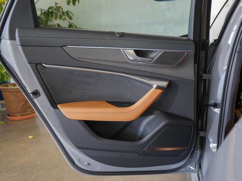 Used 2024 Audi RS 6 performance image 63