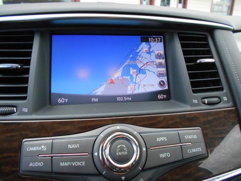 Used 2018 Nissan Armada SL image 13