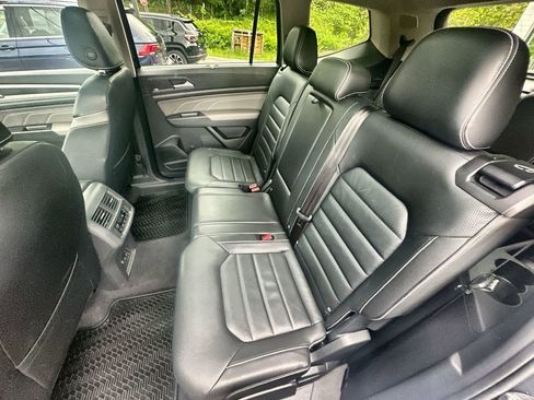 Used 2023 Volkswagen Atlas SEL Premium image 27