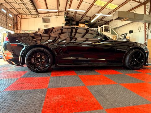 Used 2015 Chevrolet Camaro Z/28 image 7