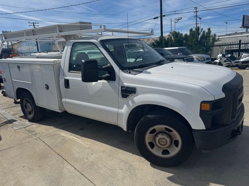 Used 2008 Ford F350 XL image 5