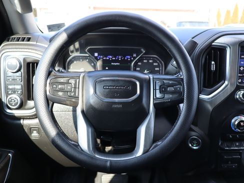 Used 2020 GMC Sierra 2500 Denali image 15
