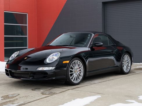 Used 2008 Porsche 911 Carrera 4S image 3