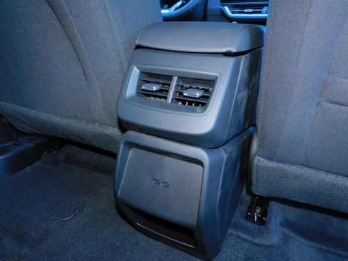 New 2026 Chevrolet Equinox EV LT image 26