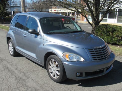 Used 2009 Chrysler PT Cruiser Touring image 18