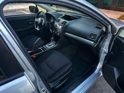 Used 2013 Subaru Impreza 2.0i Sport Premium image 18