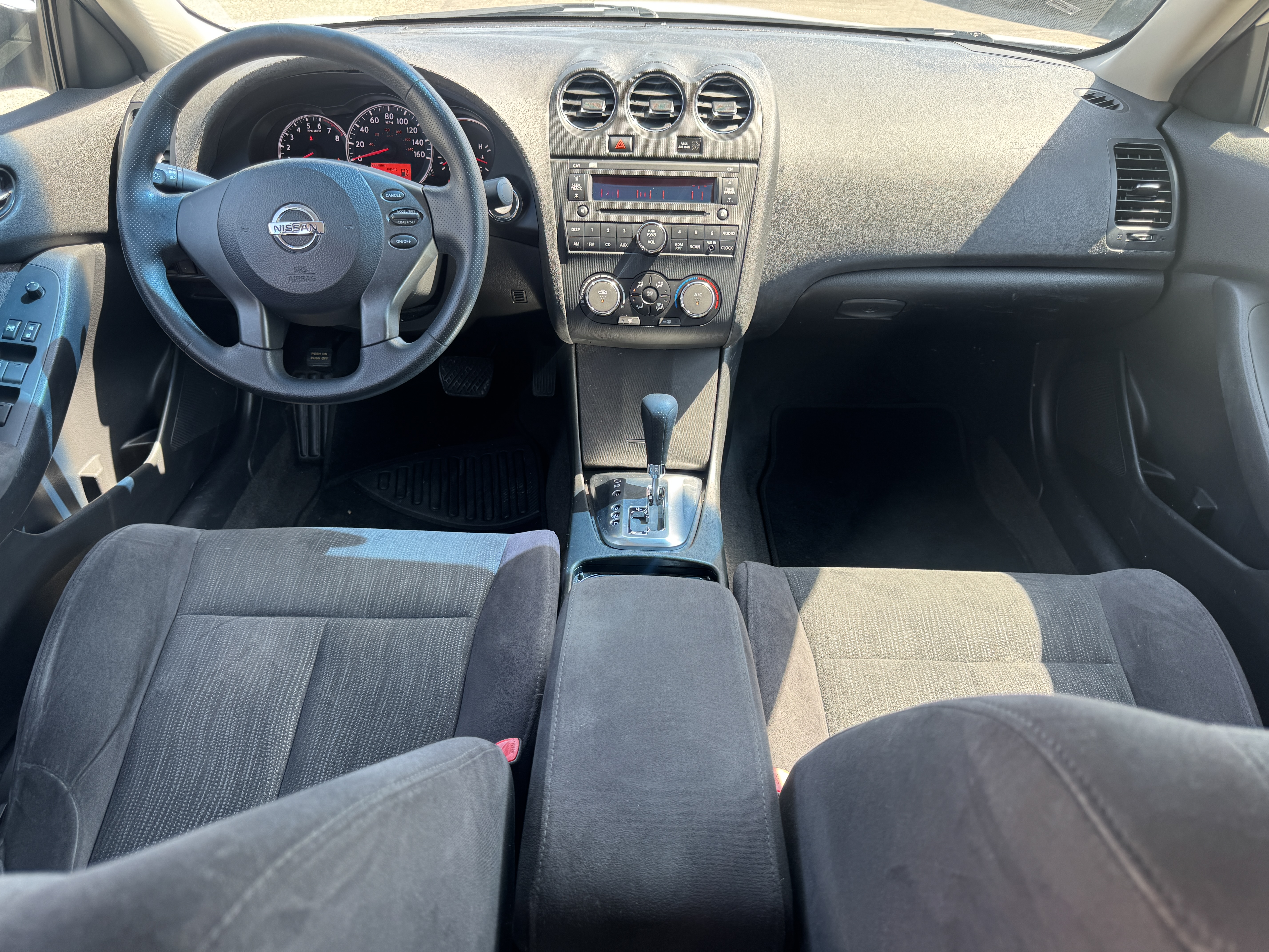 Used 2012 Nissan Altima 2.5 S Sedan FWD image 21