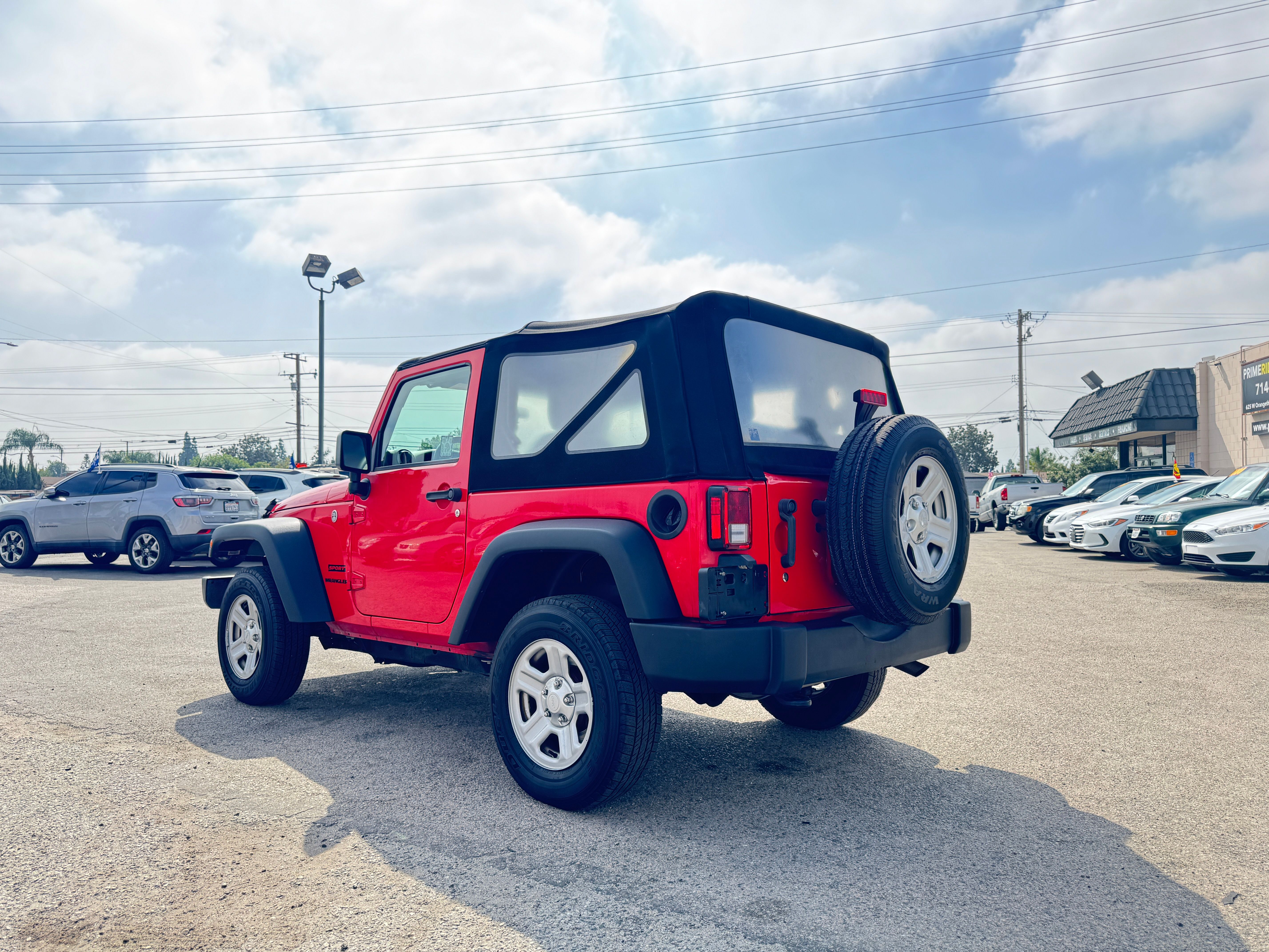 Used 2016 Jeep Wrangler 4WD Sport image 5