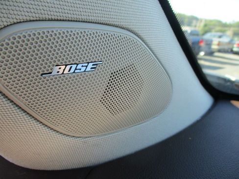 Used 2012 Cadillac SRX Luxury image 64