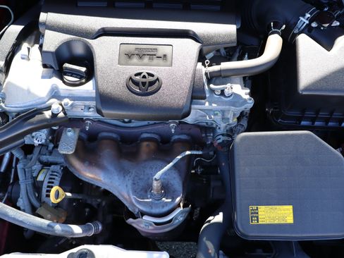 Used 2012 Toyota Camry XLE image 26