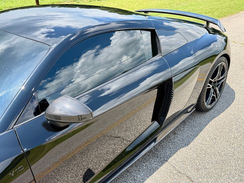 Used 2021 Audi R8 V10 performance Coupe AWD/4WD image 4