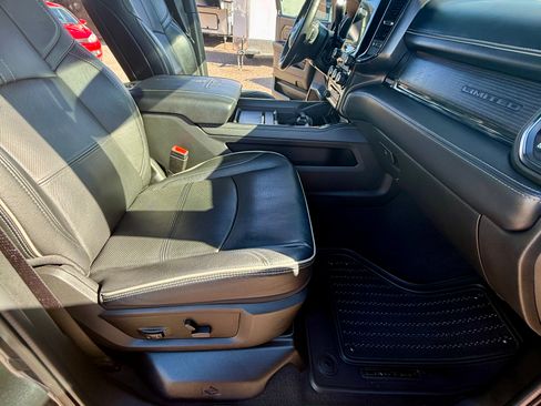Used 2023 RAM 3500 4x4 Mega Cab Limited image 25