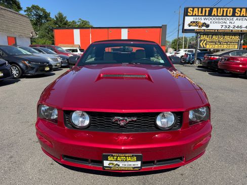 Used 2005 Ford Mustang GT Premium Convertible RWD image 26