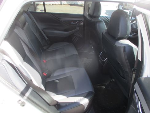 Used 2020 Subaru Outback Onyx Edition XT image 17