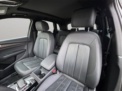 Used 2023 Audi Q5 2.0T Premium image 20