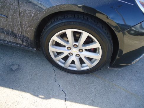 Used 2014 Chevrolet Malibu LT image 5