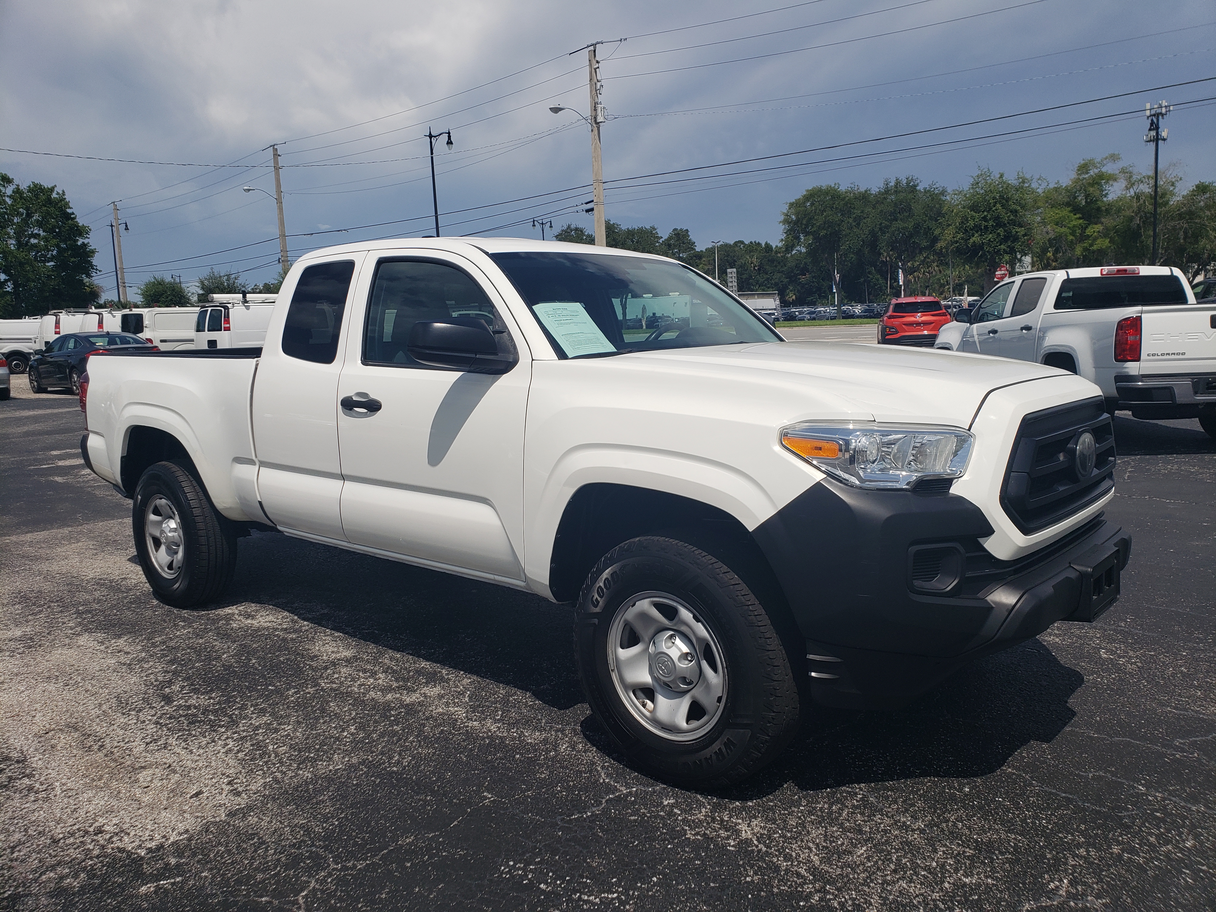 Used 2020 Toyota Tacoma 2WD Access Cab image 7
