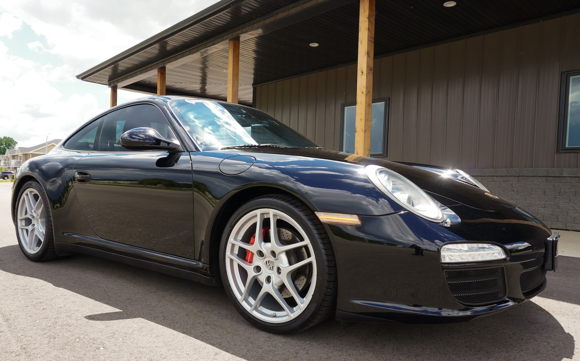 Used 2010 Porsche 911 Coupe AWD/4WD image 12