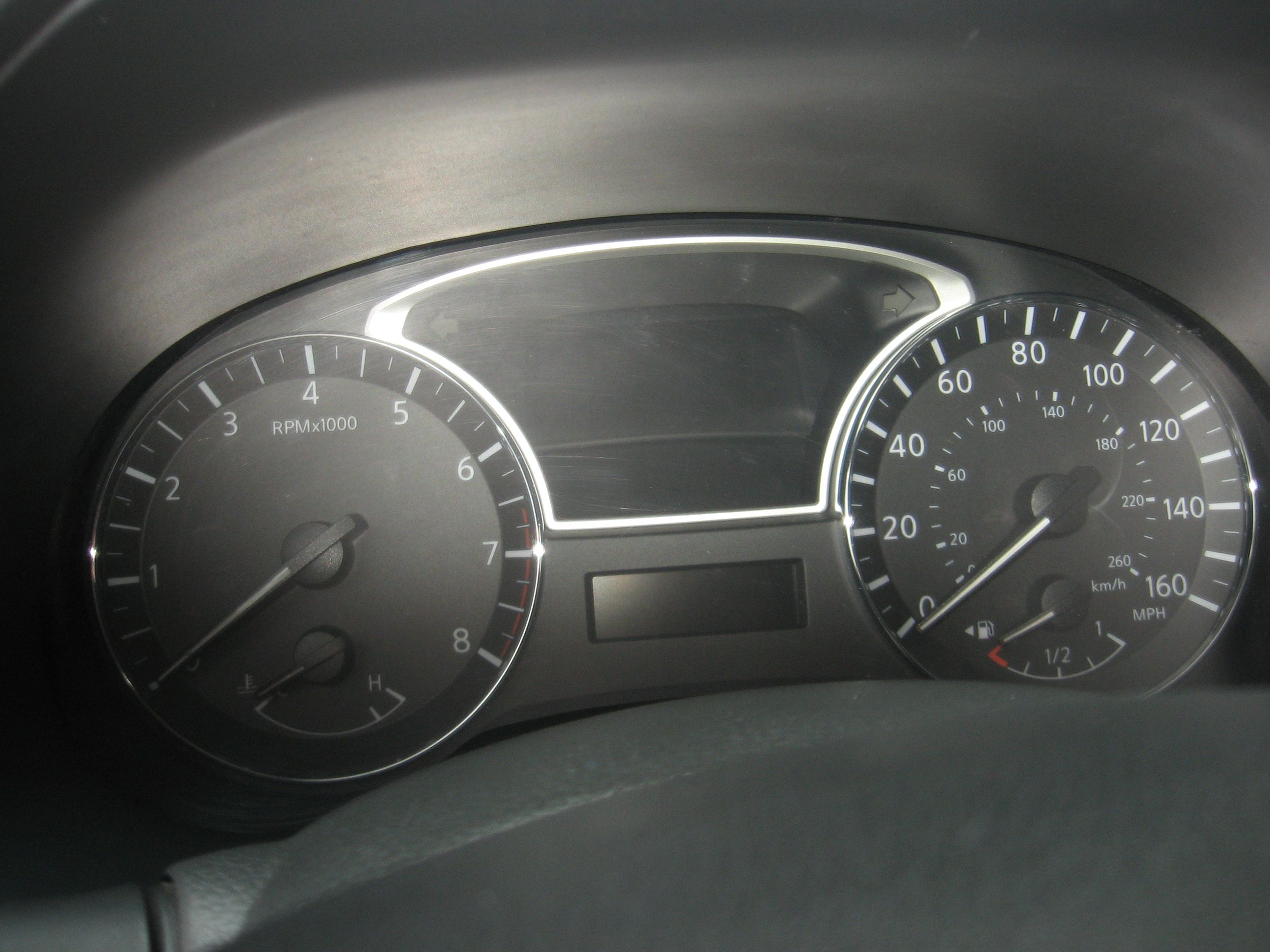Used 2013 Nissan Pathfinder S AWD/4WD image 10