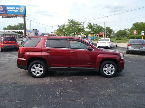 Used 2016 GMC Terrain SLE image 26
