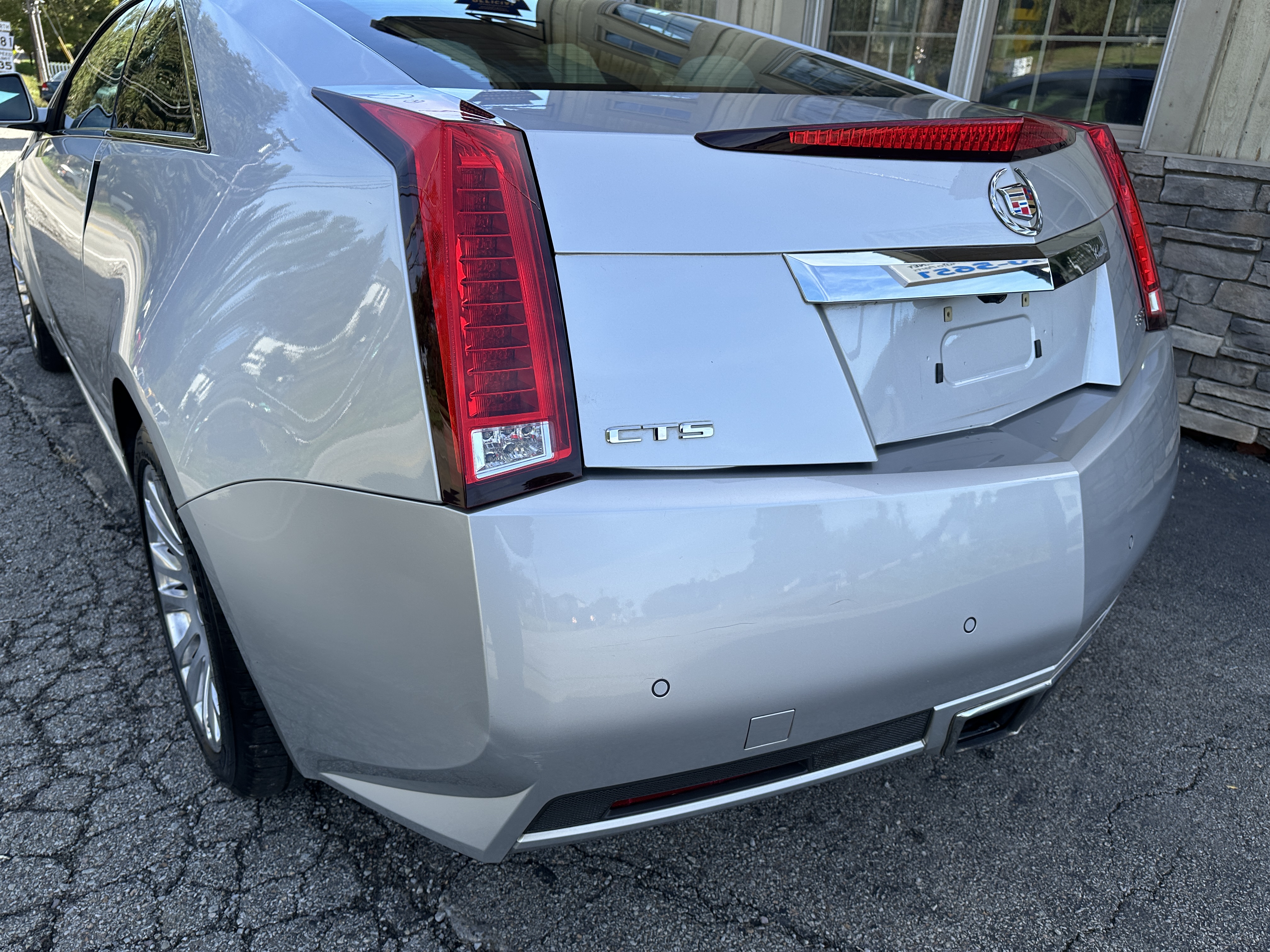 Used 2012 Cadillac CTS Performance Coupe RWD image 8