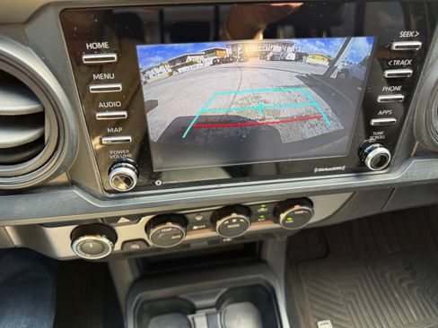 Used 2023 Toyota Tacoma image 10