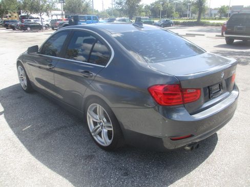 Used 2015 BMW 328i Sedan RWD image 5