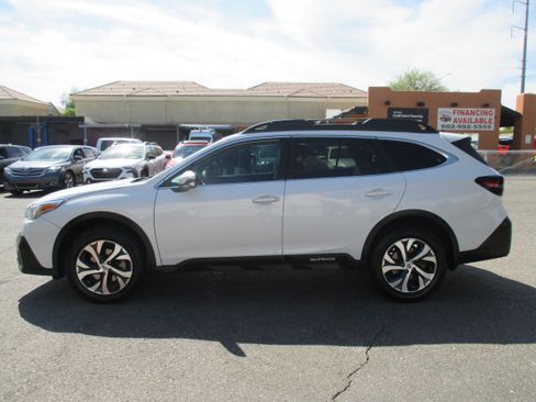 Used 2020 Subaru Outback Limited AWD/4WD image 1