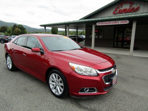 Used 2014 Chevrolet Malibu LTZ FWD image 2