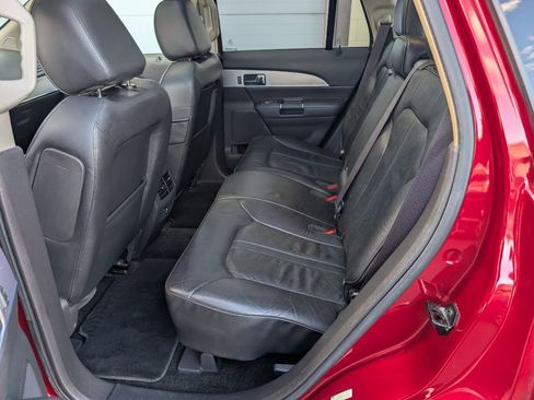 Used 2015 Lincoln MKX image 7