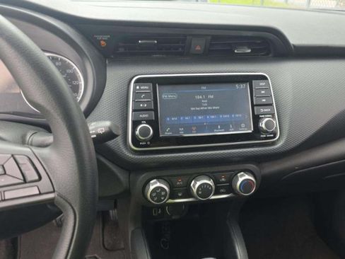 Used 2024 Nissan Kicks S FWD image 4