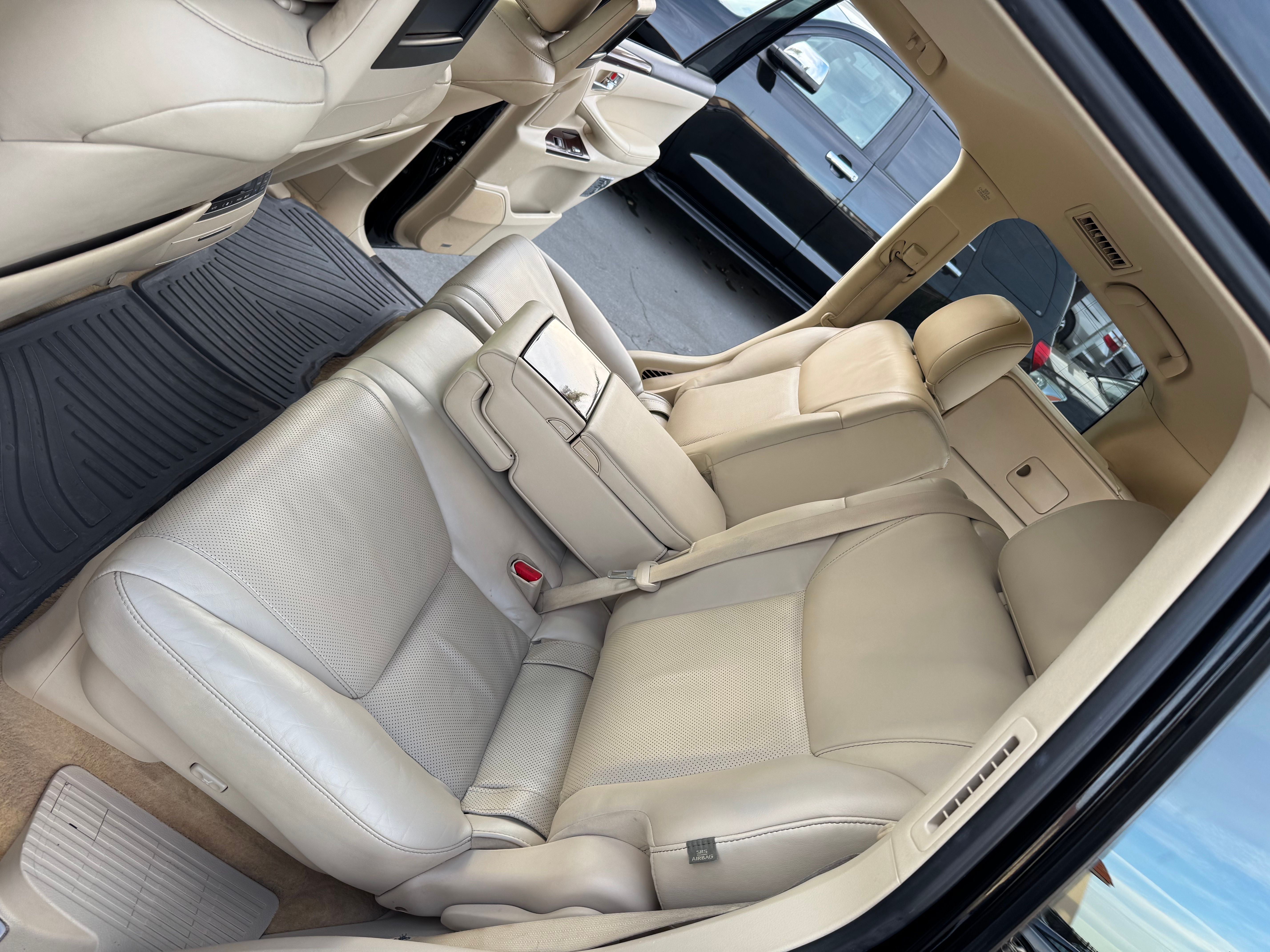 Used 2013 Lexus LX 570 4WD image 23