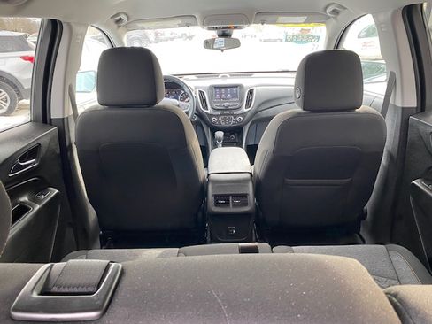 Used 2024 Chevrolet Equinox LT image 18