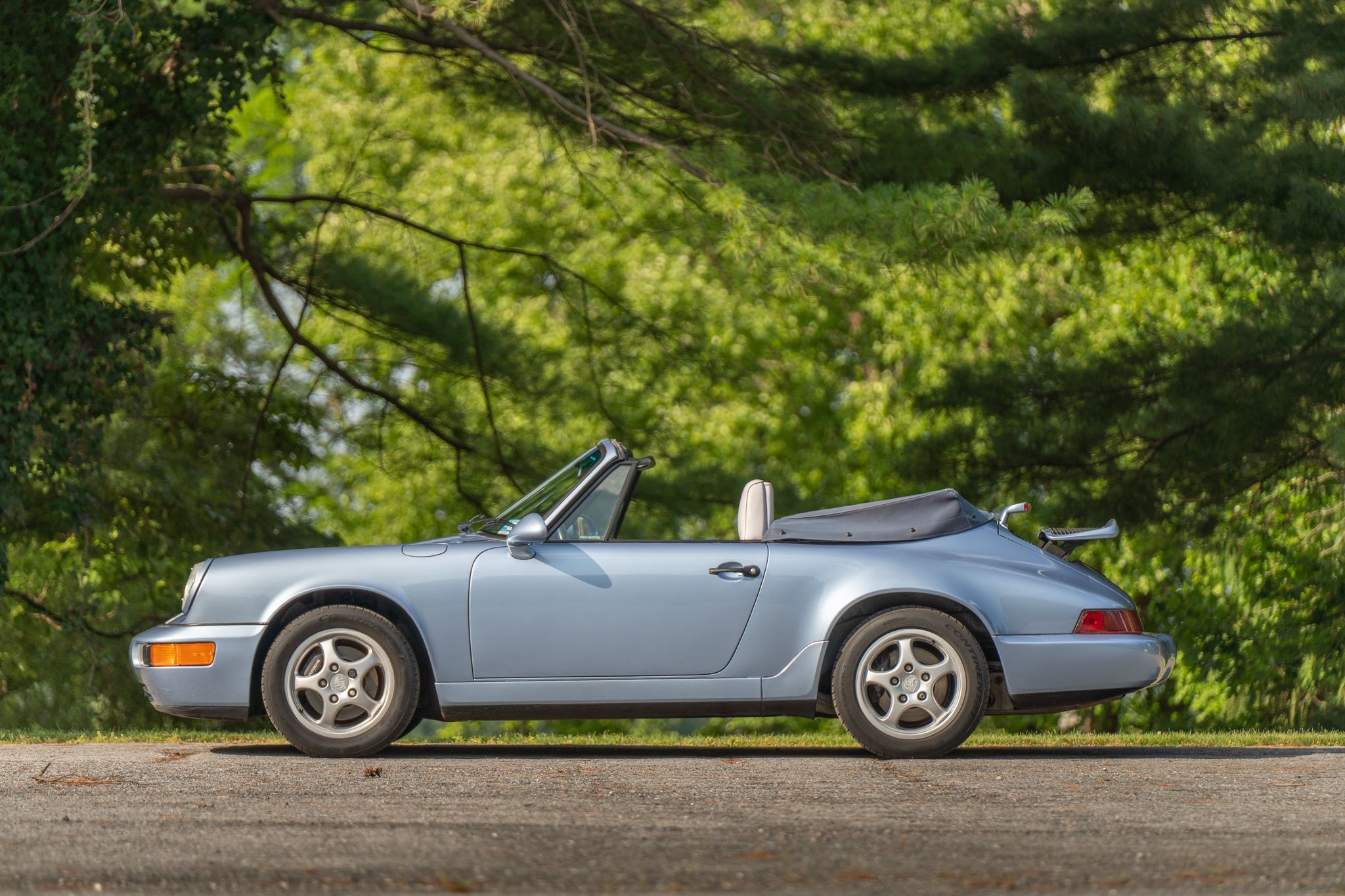Used 1992 Porsche 911 Cabriolet image 8
