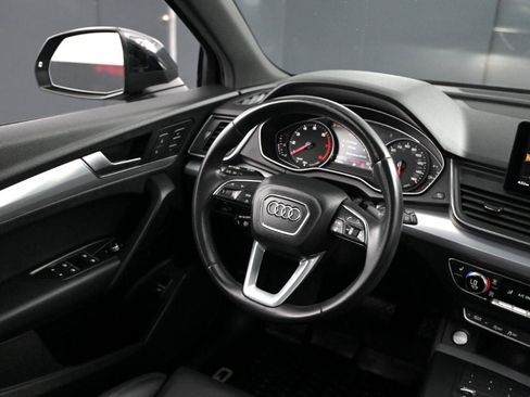 Used 2020 Audi Q5 2.0T Premium image 19