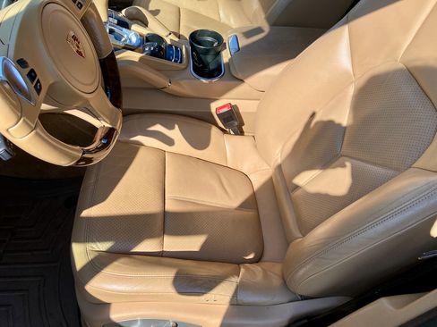 Used 2014 Porsche Cayenne UNAVAIL AWD/4WD image 20