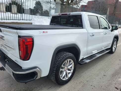 Used 2022 GMC Sierra 1500 Limited SLT image 5