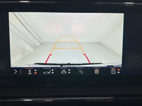 Used 2024 GMC Sierra 1500 AT4 image 14